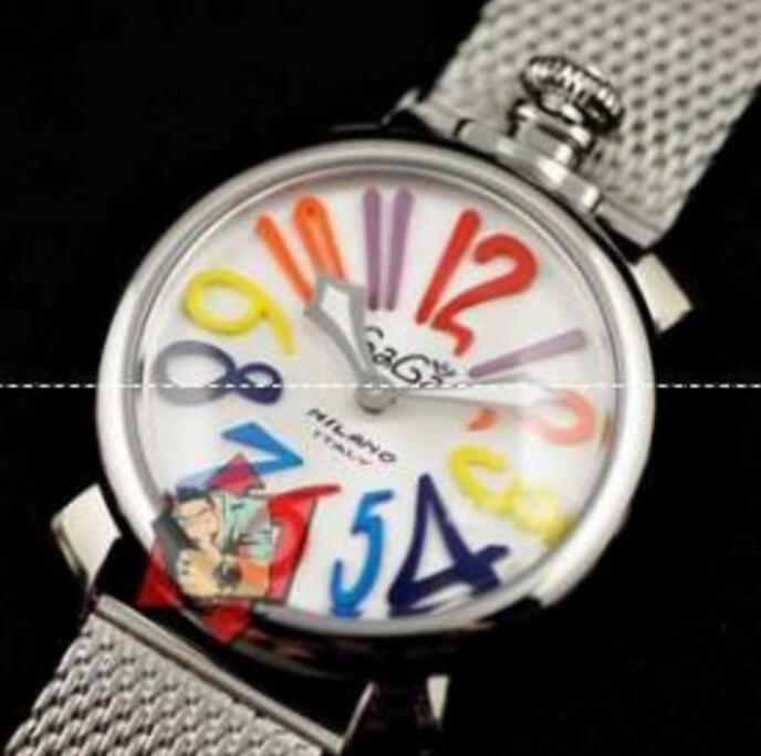性能は魅力を感じるGaGa milano、ガガミラノのレディース腕時計.
