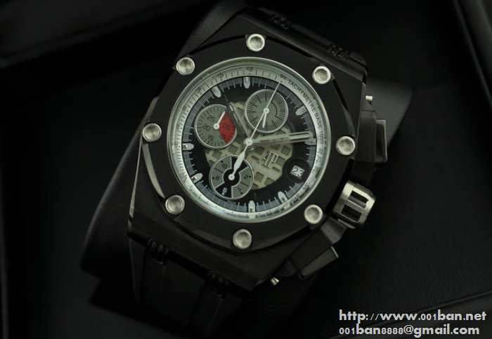 2016－17限定発売オーデマピゲ 腕時計 日本製クオーツ 6針クロノグラフ 日付表示 ラバー ブラック