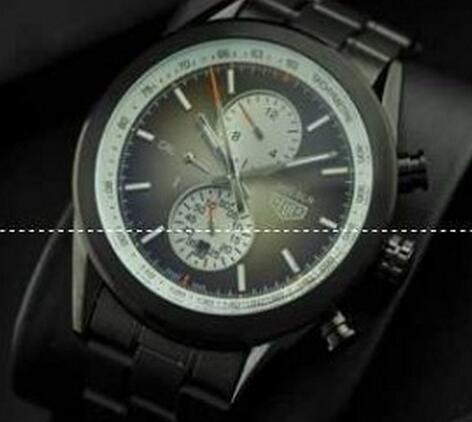 抜群の視認性タグホイヤーコピー　メンズ腕時計 サファイヤクリスタル風防 44.005mm 黒.