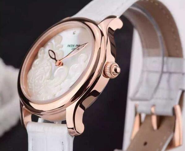 美しくエレガントな魅力的なパテックフィリップ スーパーコピー　人気の高い腕時計