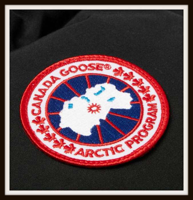 オシャレで注目作2017秋冬CANADA gooseカナダグースコピー freestyle crew vest ダウンベスト ダウンジャケット ブラック
