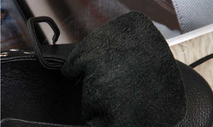 激安大特価なプラダ 靴 メンズ ブラック 黒 prada コピー ビジネス. 
