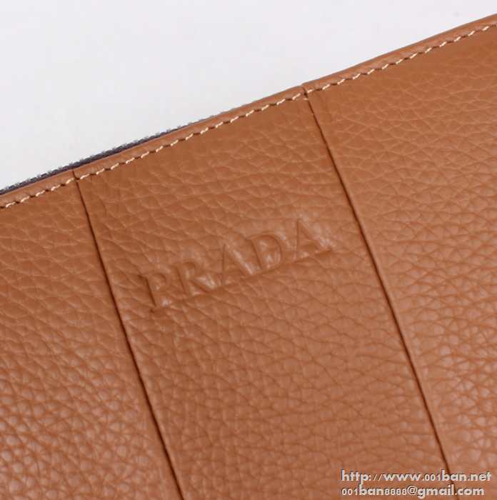 高級感溢れるデザインPRADA プラダ 財布メンズ ラウンドファスナー長財布 レザー ブラウン ビジネス用ウォレット