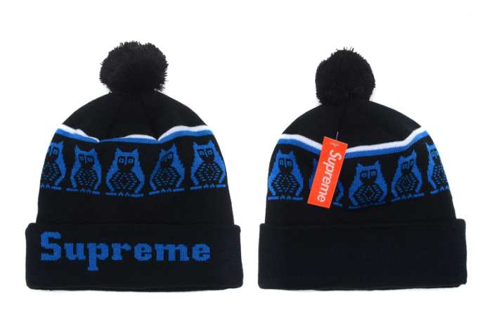 寒い季節にピッタリの一枚SUPREMEシュプリームコピーニット帽子人気 偽物 ポンポン付き キャップ ブラックｘブルー