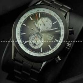抜群の視認性タグホイヤーコピー　メンズ腕時計 サファイヤクリスタル風防 44.005mm 黒.