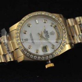 大人気美品 ROLEX ロレックス腕時計メンズゴルードウォッチコピー　白文字盤　日付表示メンズ時計