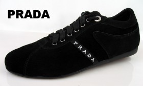 優しい履き心地PRADA プラダ スニーカーメンズ　スーパーコピー　ビジネス用シューズ　ブラック　ブルー　赤色　3色可選　男性靴