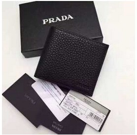 大人気PRADAプラダコピー 短財布 メンズSAFFIANO 2MO114 053二つ折りメンズ財布型押しレザー　ブラック