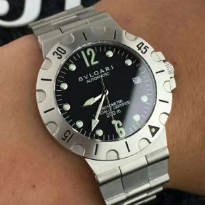 今季人気新作登場  BVLGARI 男性用腕時計  2018春夏新作完売品！2色可選 ブルガリ