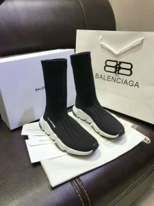 2018人気爆発 バレンシアガ  夏の新品 BALENCIAGA メンズ スニーカー 偽物 シューズニット SPEED TRAINER