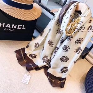 【最新秋冬ファッション】 CHANEL シャネル スカーフ 人気アイテムが勢ぞろい  2色可選