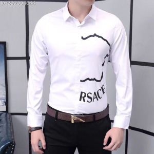 ヴェルサーチ 偽物VERSACEお買い得人気セールビジネスシャツ美しい光沢フロントプリントシャツ着回し力抜群