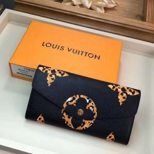 ルイ ヴィトン LOUIS VUITTON 財布 今夏も絶対に流行る 人気モデルの2...