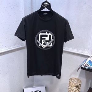 半袖Tシャツ  ファッション感度の高いフェンディ 2019最新作 FENDI アイド...