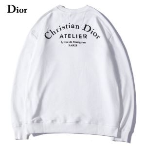 今年の秋もオシャレに過ごさせる新作　Dior スーパーコピーパーカー　高品質の綿生地 ディオール コピー通販セール　男女を問わずユニセックス　今季注目のトレンド