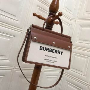 今季爆発的な人気　Burberry ショルダーバッグスーパーコピー　期間激安セール　 バーバリーコピー　大好評アイテム