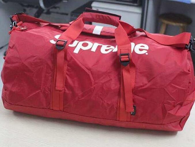 大注目　シュプリーム 偽物 通販 SUPREME　最高級のバッグ