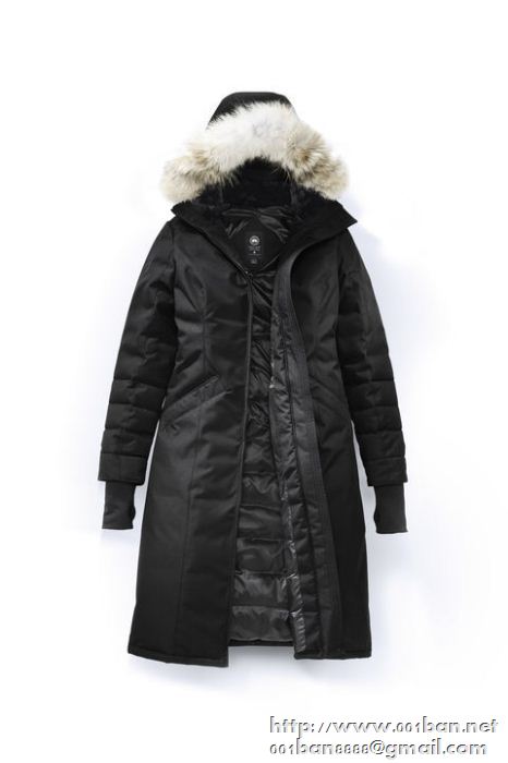 肌寒い季節に欠かせないカナダグース通販女性ダウンジャケット3色可選 比较华丽的コピー品