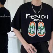 FENDI春夏のトレンドアイテムフェンディ半袖Tシャツスーパーコピー