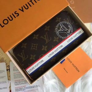 【激安】高級品通販LOUIS VUITTONルイ ヴィトン財布コピー　ラウンドファス...