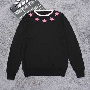 七夕におすすめ！GIVENCHY セーター ジバンシー Star-Appliqued Cotton Sweater  2018新作 スターセーター カップル ギフト最適 着用