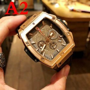 【入手困難】上品 ウブロ スーパーコピー 腕時計 最高品質 新作 HUBLOT 大人の余裕 贅沢感 個性が強い時計 男性