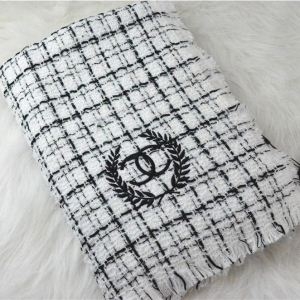 高評価の2018人気品 CHANEL シャネル 冬季流行り スカーフ 4色可選 絶対に買える!