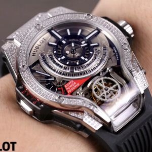 ウブロ時計コピー激安新作入荷限定セールキレイめキレカジ腕時計スタイリッシュなデザイン機能性抜群男性用時計