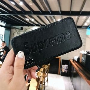 SUPREME シュプリーム iphoneX/XS ケース カバー  4色可選 人気...