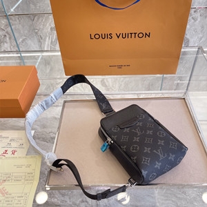 コーディネートに合わせやすいカラー LOUIS VUITTON ヴィトン メンズ バッグ コピー